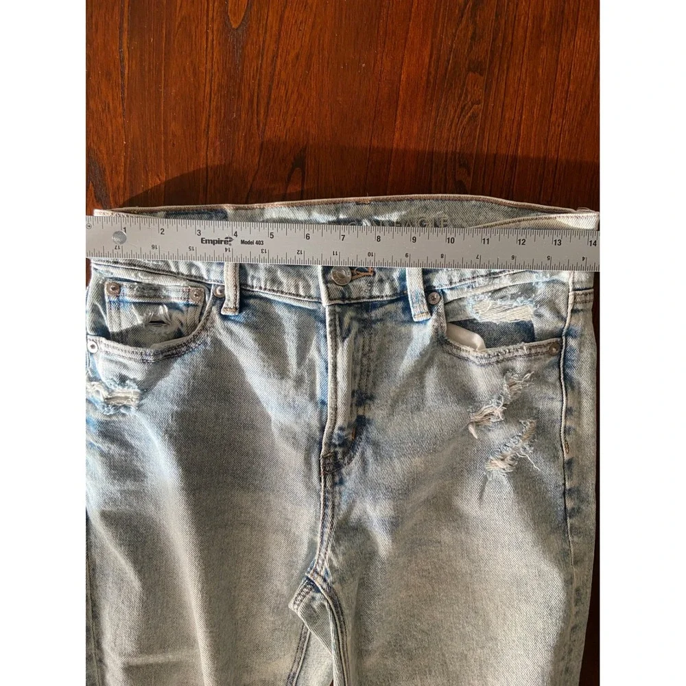 American Eagle Super High-Rise Ankle Straight Distressed Jeans Light Wash Size 2 - Picture 6 of 7